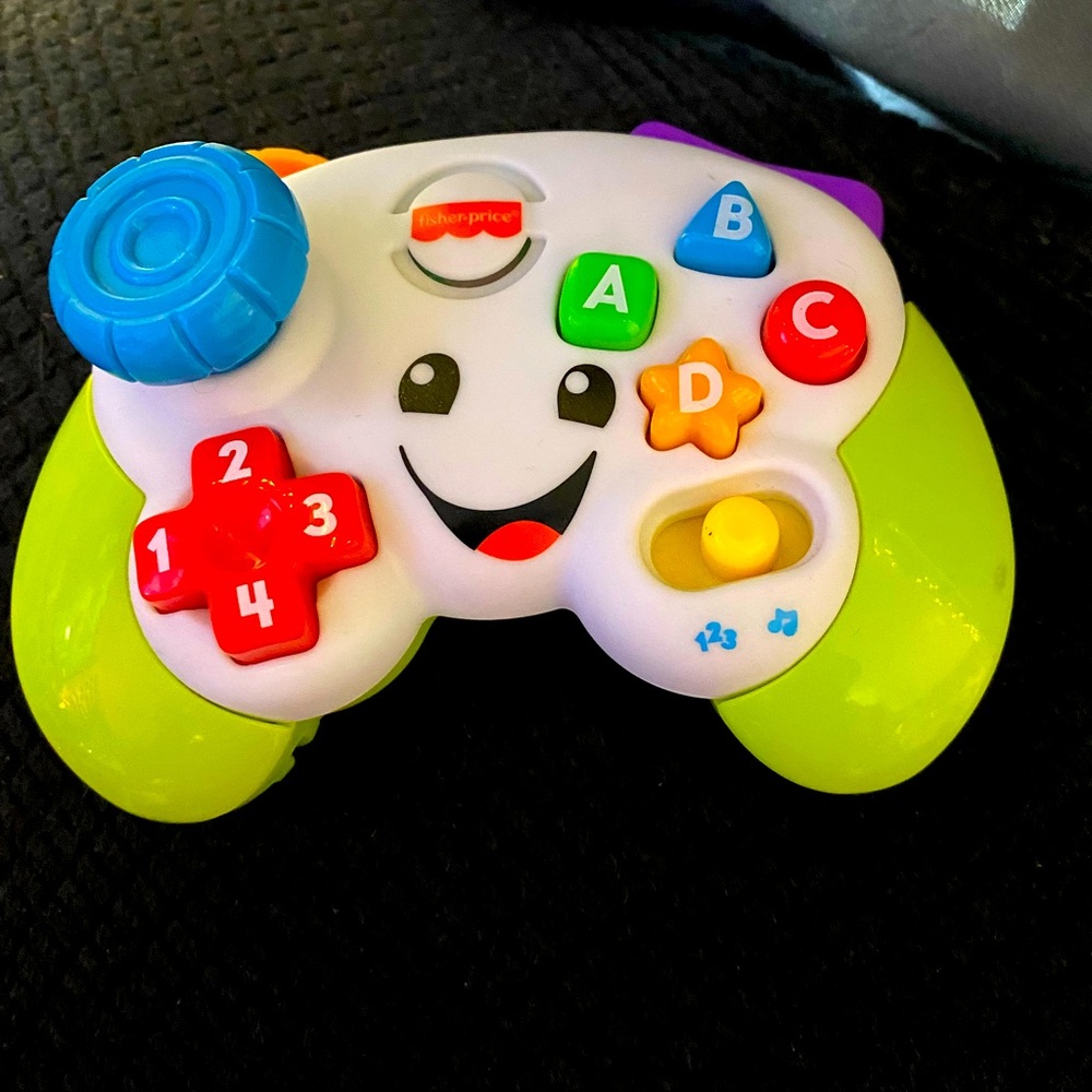 Fisher-Price laugh & learn game controller Toddler toy-